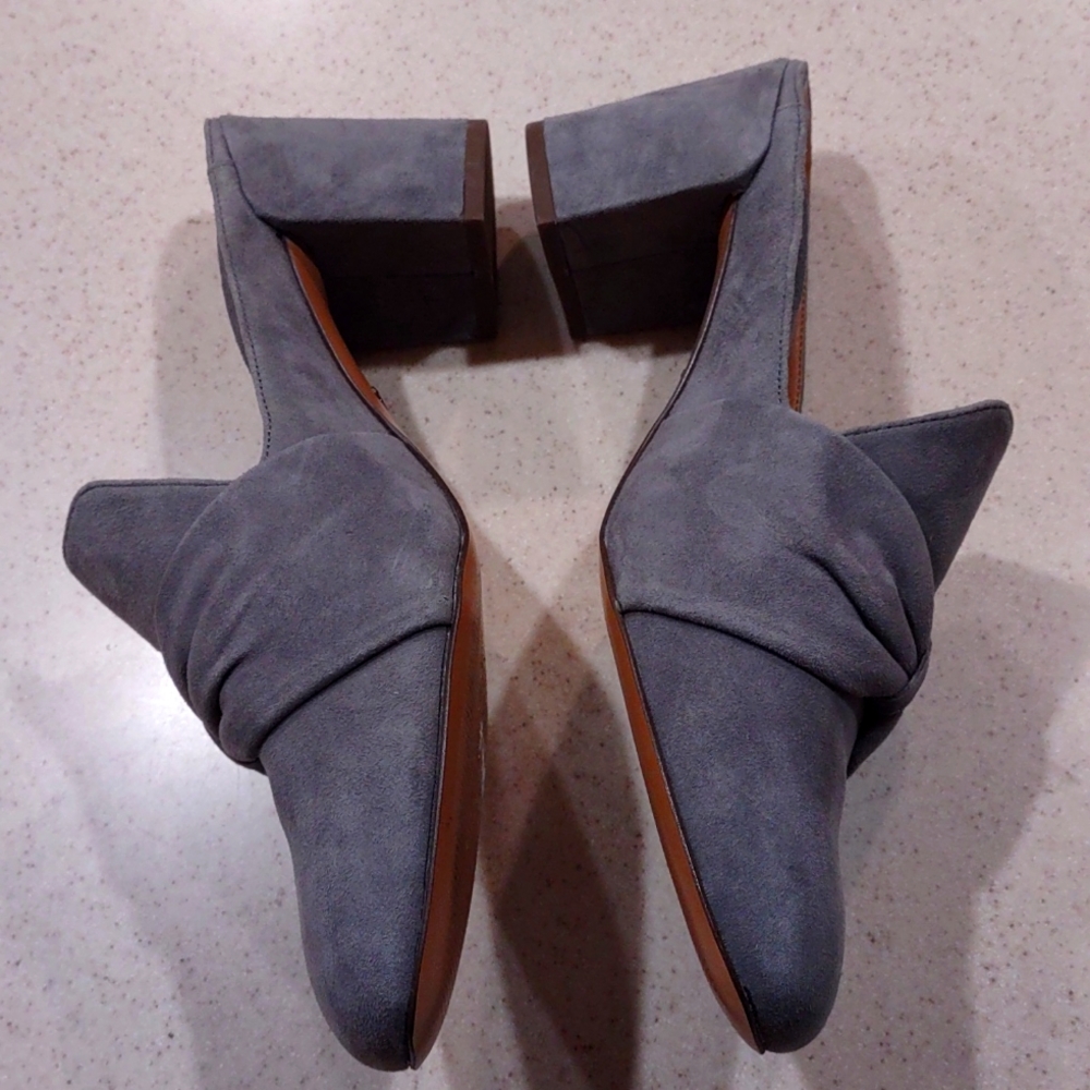 Vionic Grey Suede Presley Mules Size 10 Medium EUC - Picture 3 of 12
